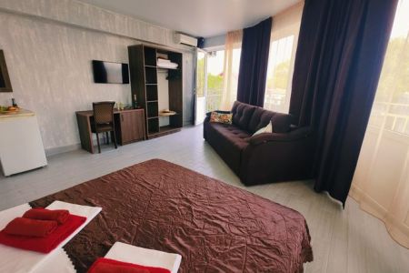 Люкс 6-местный 2-комнатный