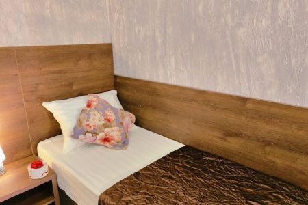 Супериор 4-местный 1-комнатный (с зоной отдыха)